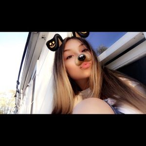 Meet your Posher, Gizzele